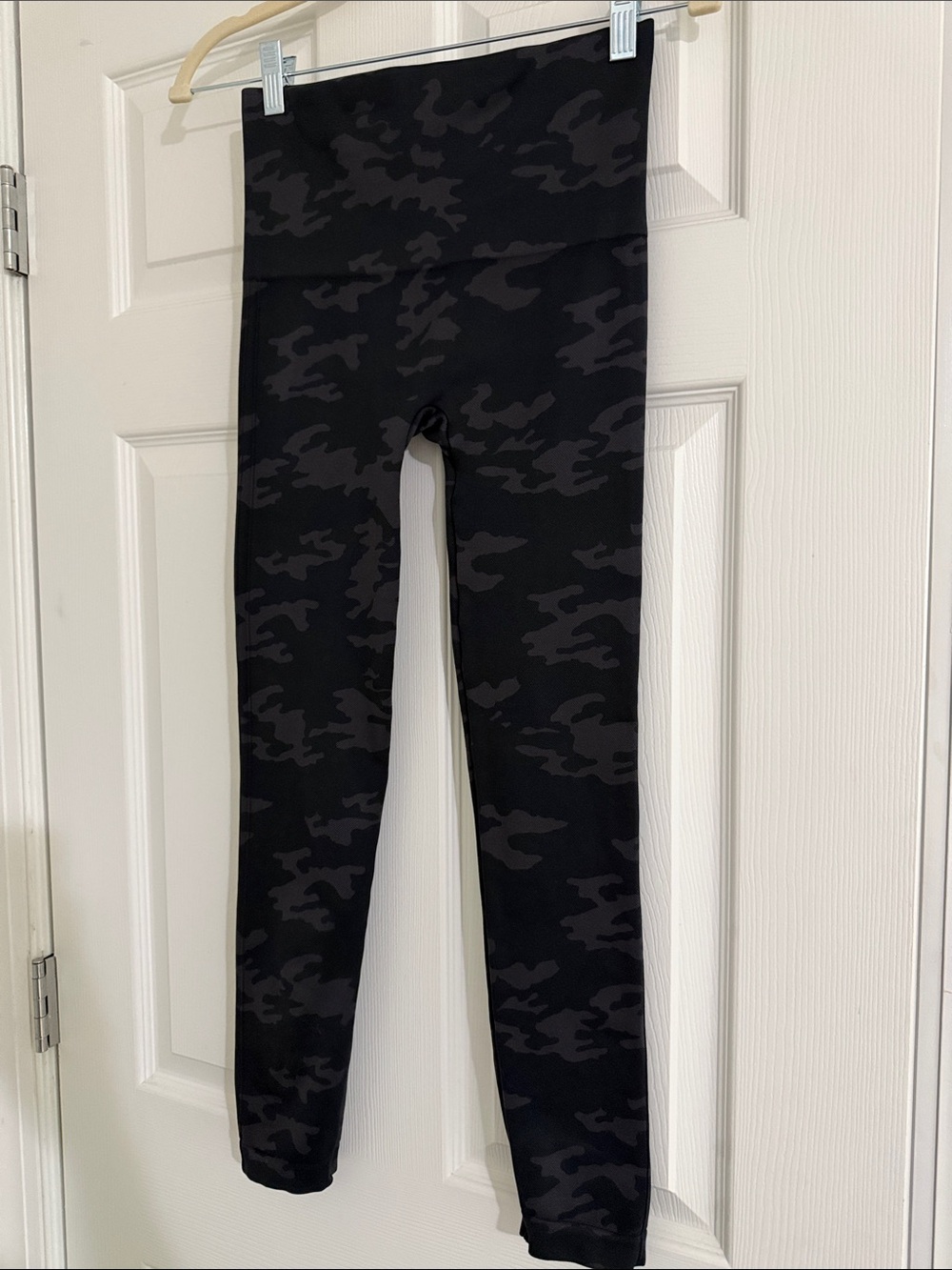 SPANX Black & Charcoal Camo High-Rise Leggings